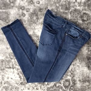 Harper Skinny Mid Rise Dark Wash